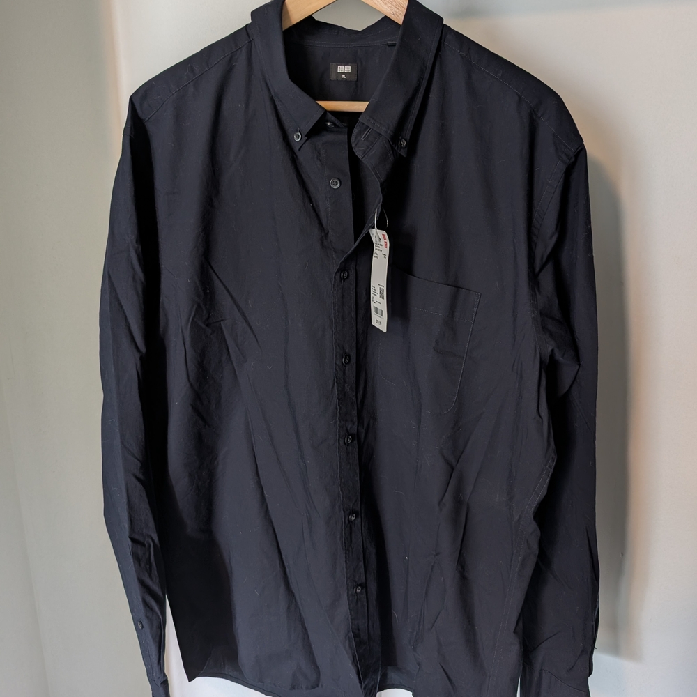 NWT Uniqlo Dark Navy Men's Shirt - 100% Cotton - XL